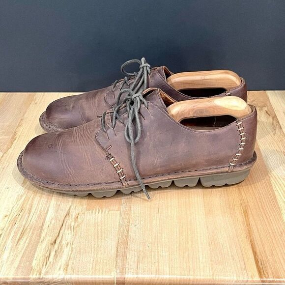 Rogue Brown Leather Oxfords with lug soles. Men’s 11. main image 8
